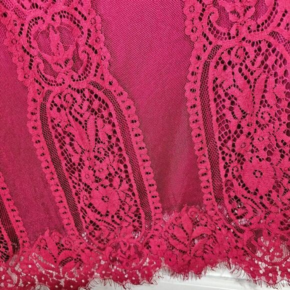 EUC DEEP RED V NECK LACE WEDDING PARTY MAXI DRESS SIZE MEDIUM - Picture 9 of 16